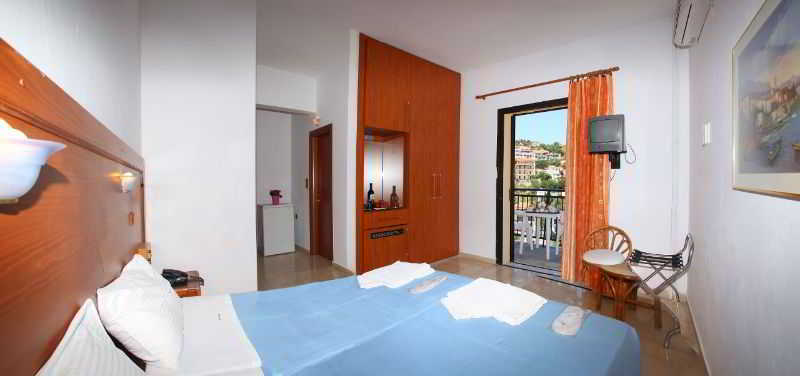 Denise Hotel Skopelos Town Exterior photo
