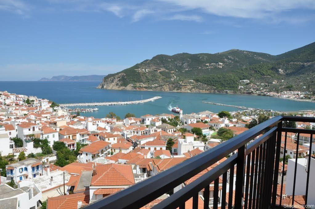 Denise Hotel Skopelos Town Exterior photo