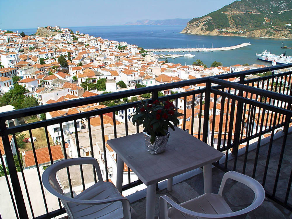 Denise Hotel Skopelos Town Exterior photo